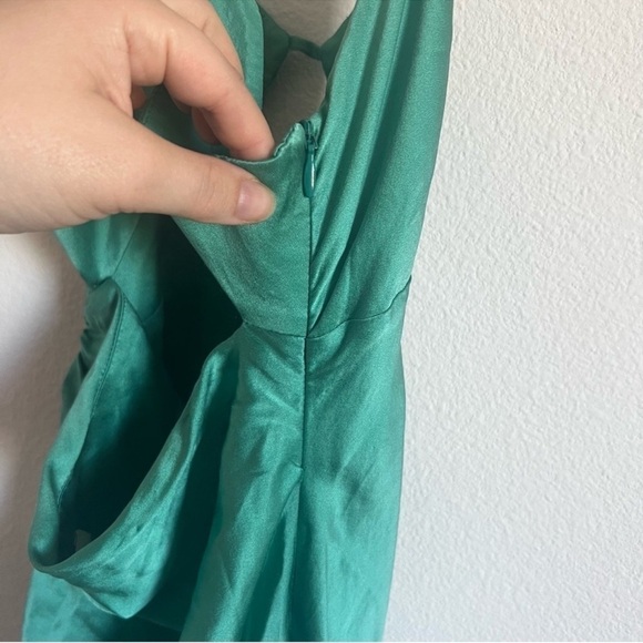 The Sei Cut Out Ruched Silk Midi Dress in Jade Size: 2 - Picture 8 of 16